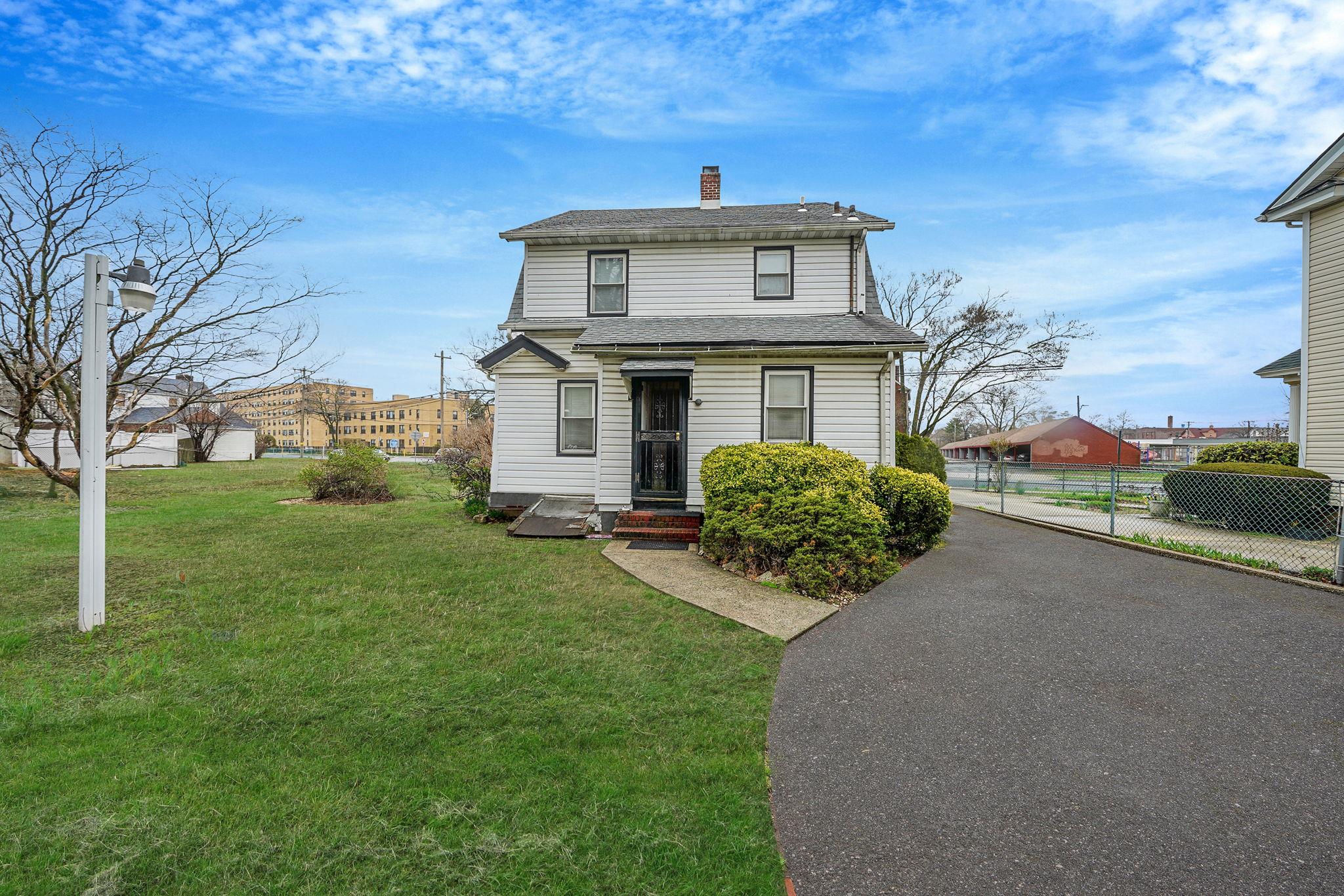 70 Bennett Avenue, Hempstead, New York image 5