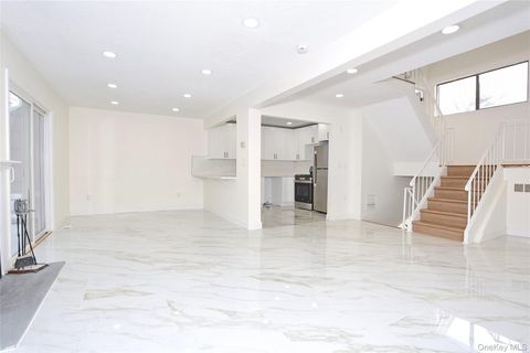 269 Treetop Circle Nanuet NY 10954