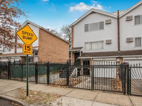 3669 Boller Avenue Bronx NY 10466