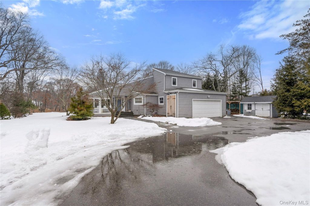 Photo of 4 Monte Lane, Center Moriches, NY 11934 (MLS # 969059)