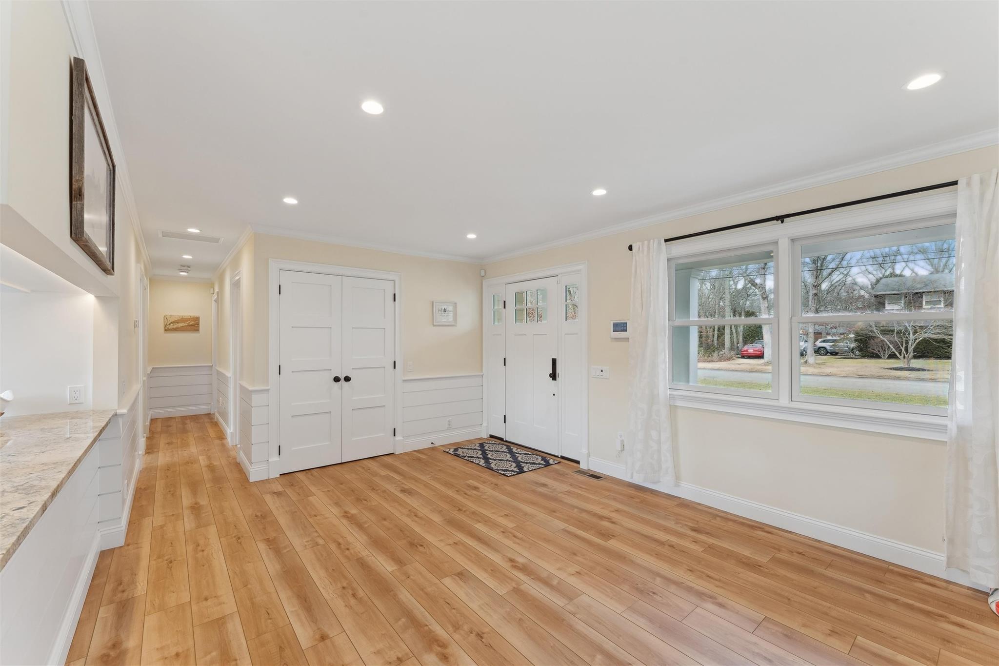 7 Evergreen Court, East Quogue, New York image 4