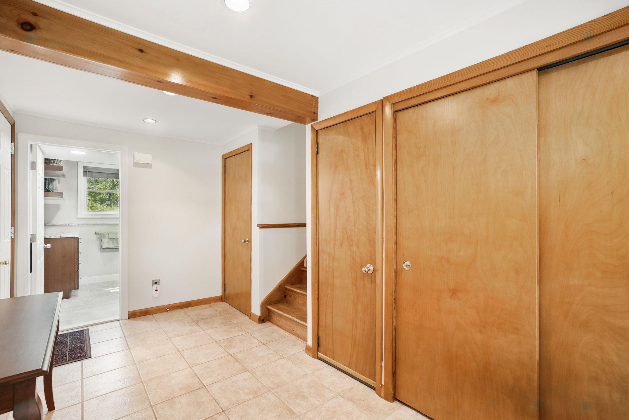7 Adele Court, Montrose, New York image 5