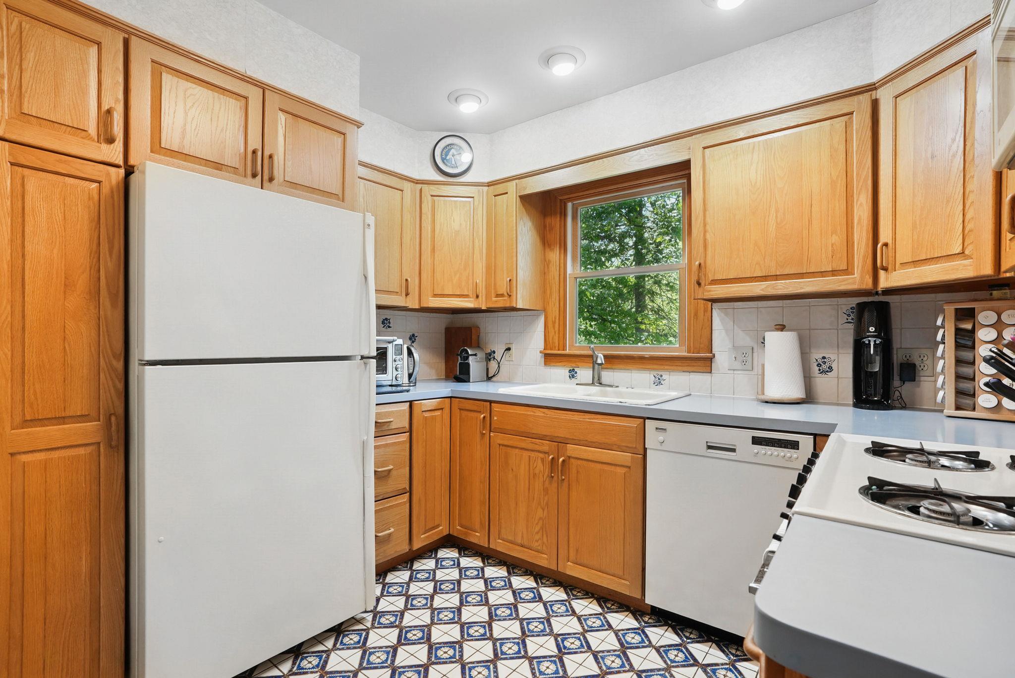 7 Adele Court, Montrose, New York image 11