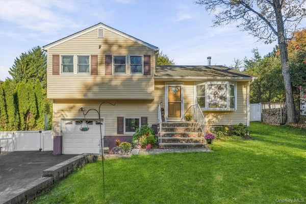 12 BARNETT RD W, MONROE, NY 10950 - Image 408c3a9d742e49d073c0d994e5f5409b/1446782014