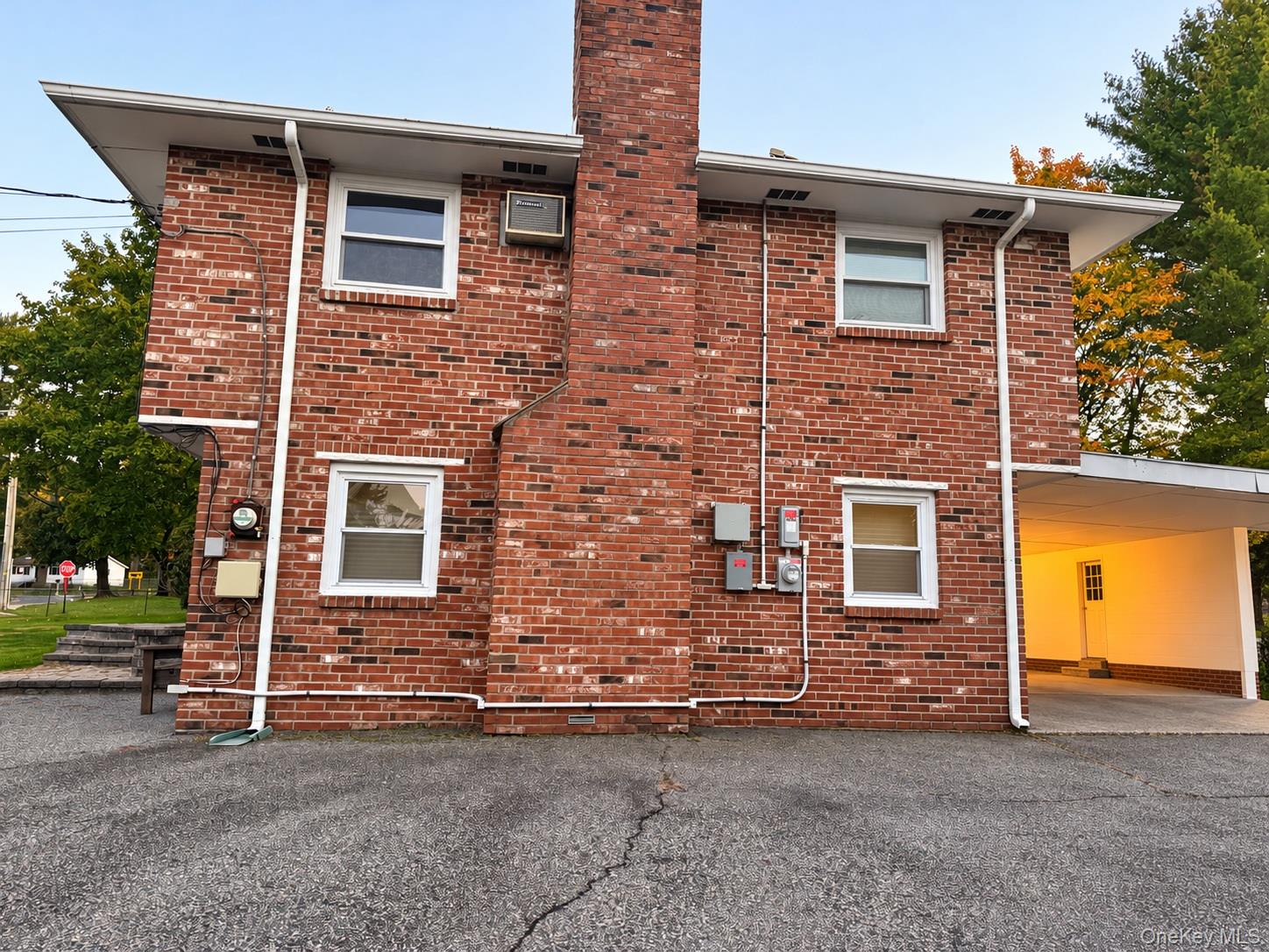 11 Rosman Road