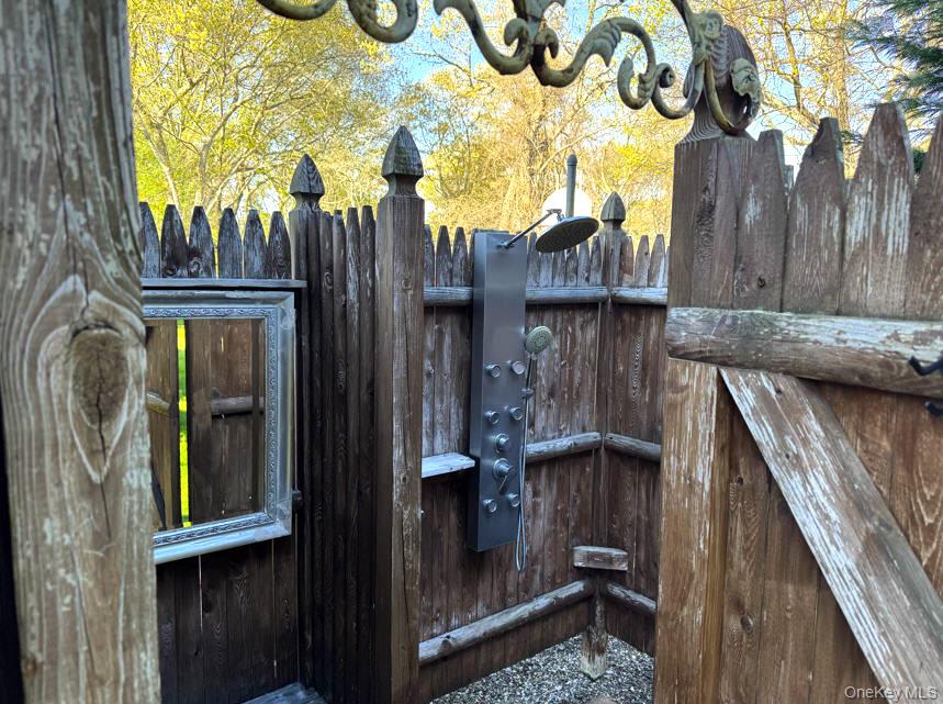 43 Grassy Pond Drive