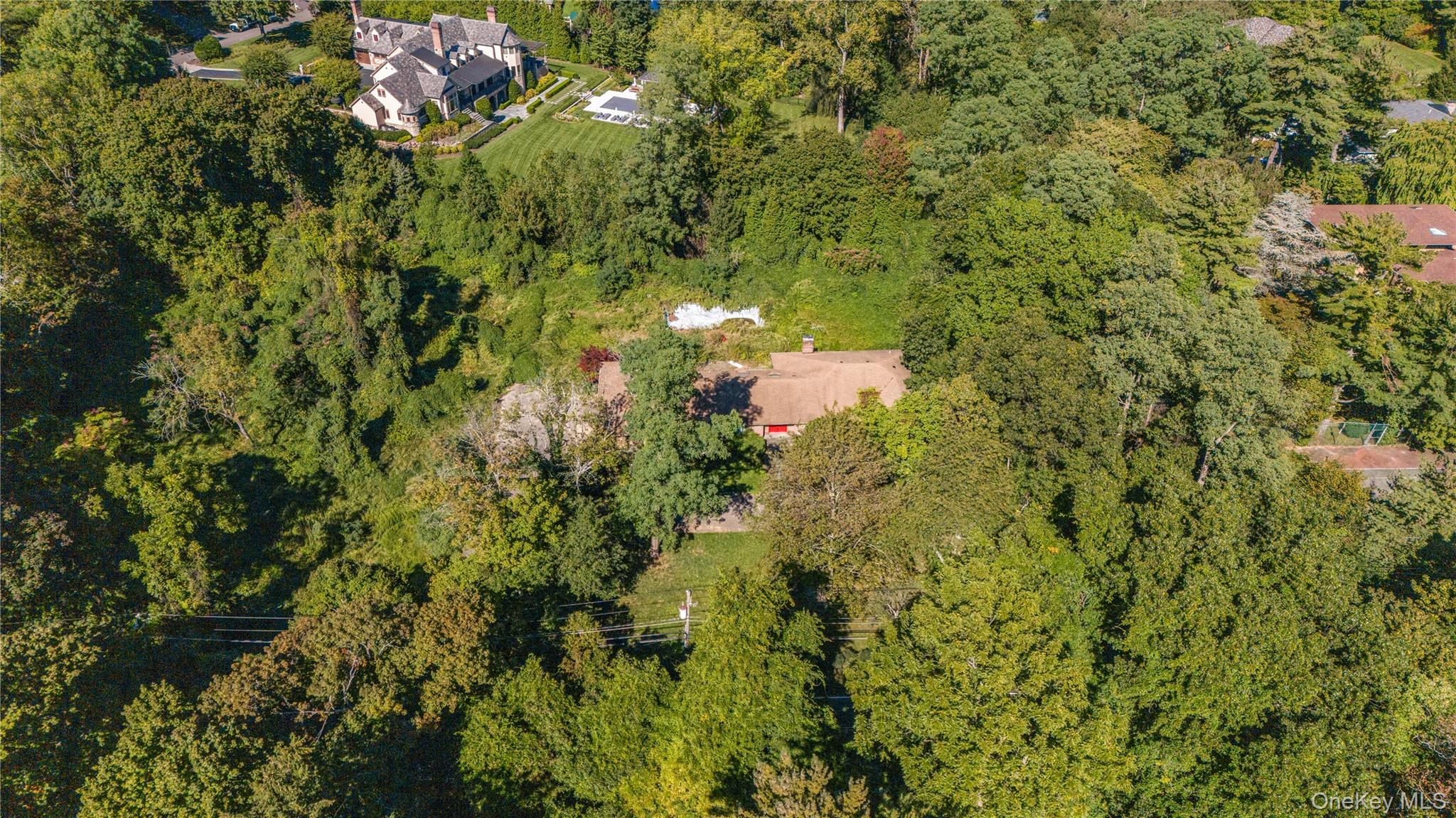 169 Middle Neck Road