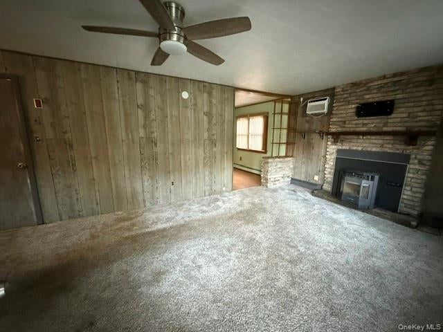 Photo of 19 Greentree Drive S, Hyde Park, NY 12538 (MLS # 1062669)