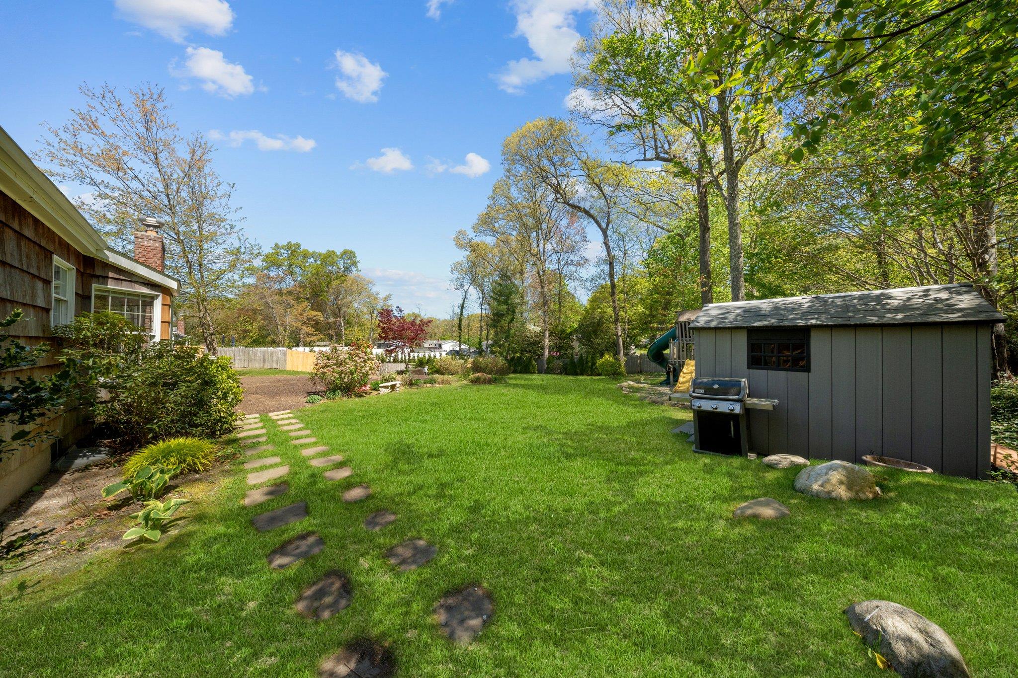 3 Mink Lane, East Setauket, New York image 24