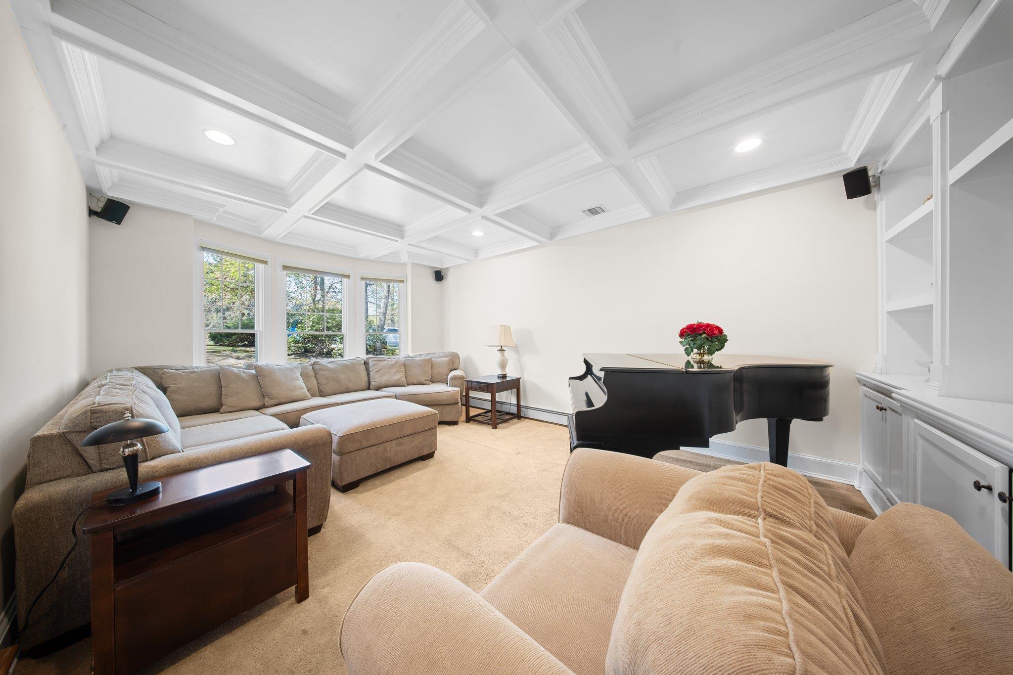 3 Mink Lane, East Setauket, New York image 5