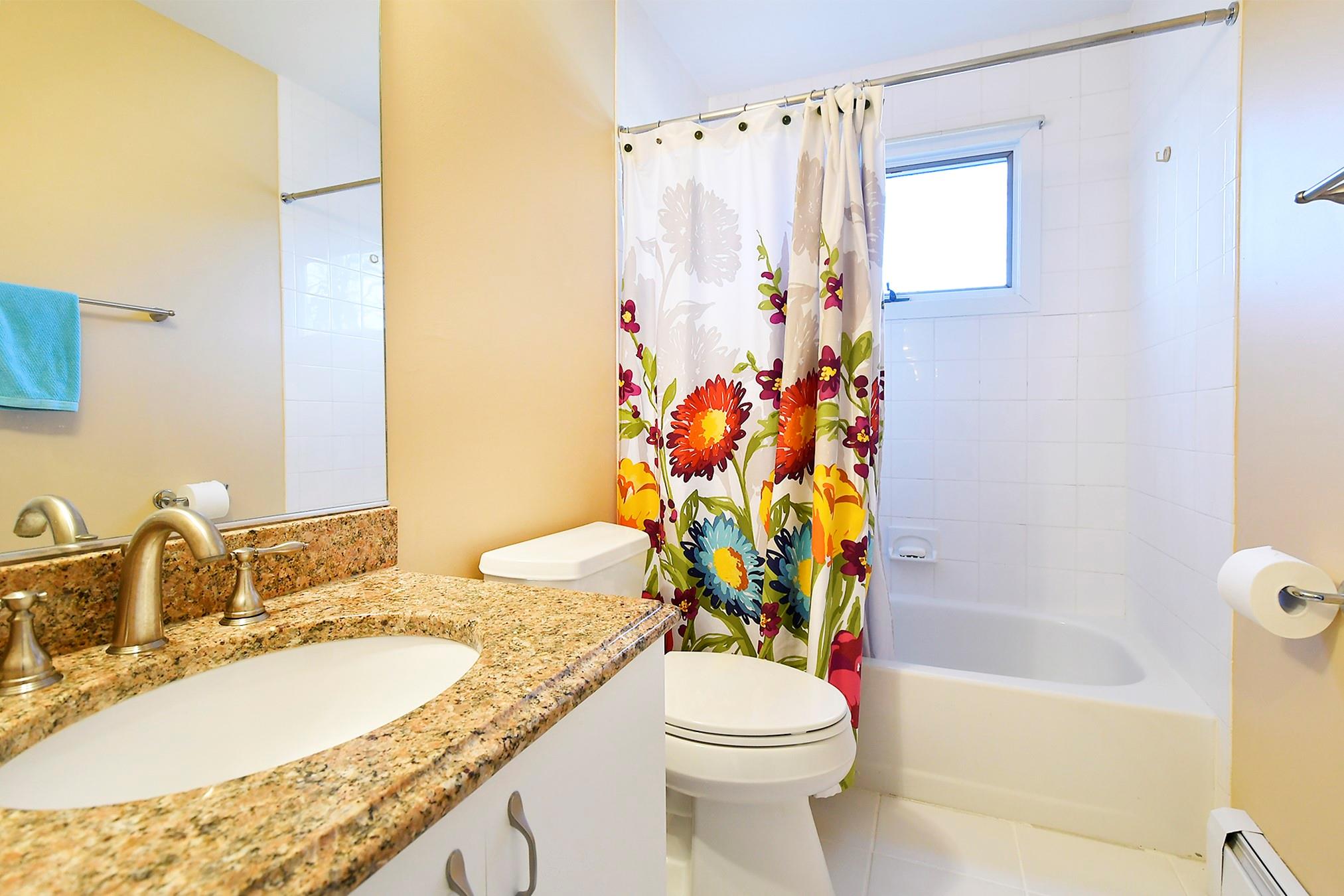 12 Deanna Court, Dix Hills, New York image 20