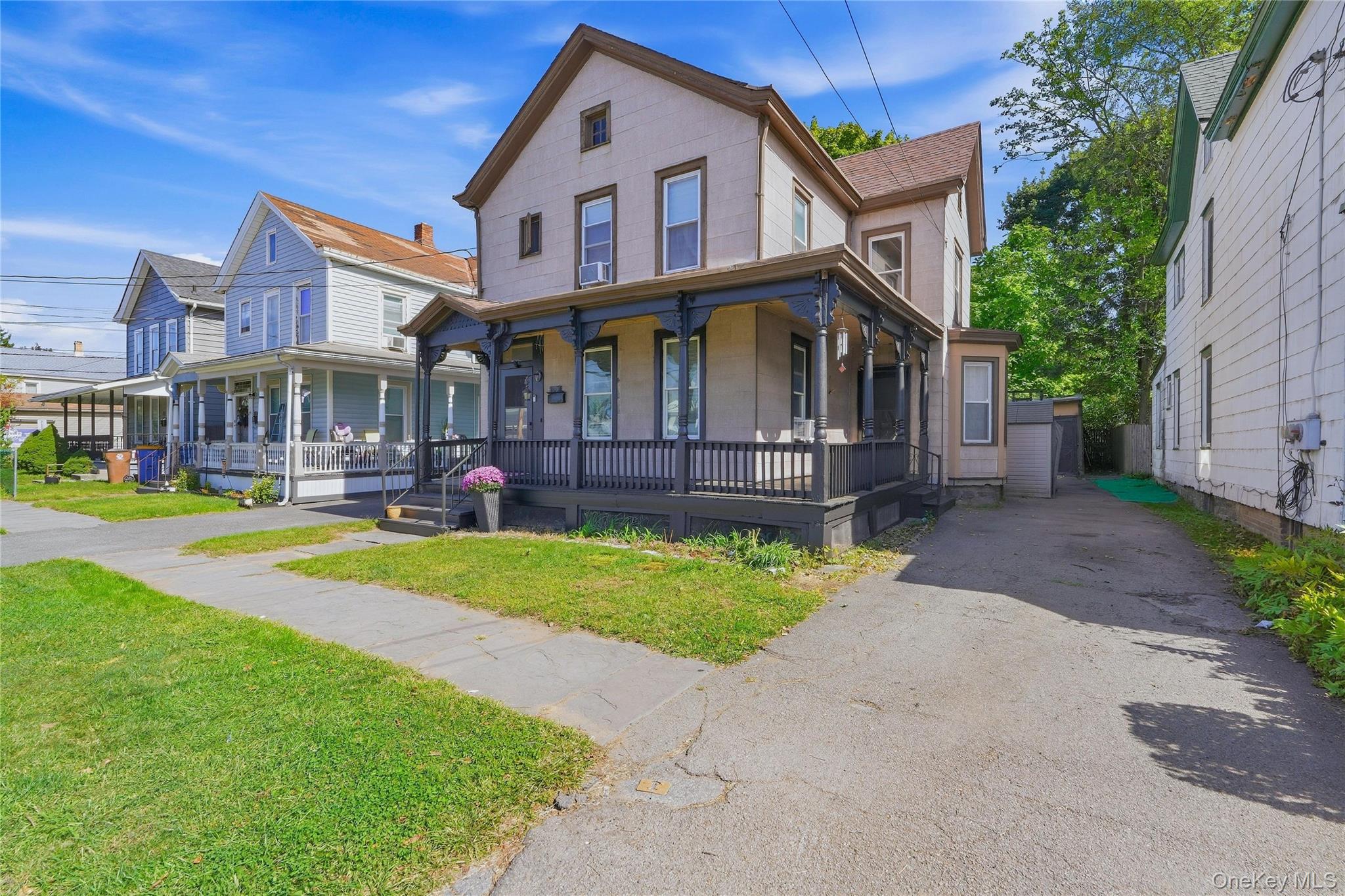 174 Foxhall Avenue