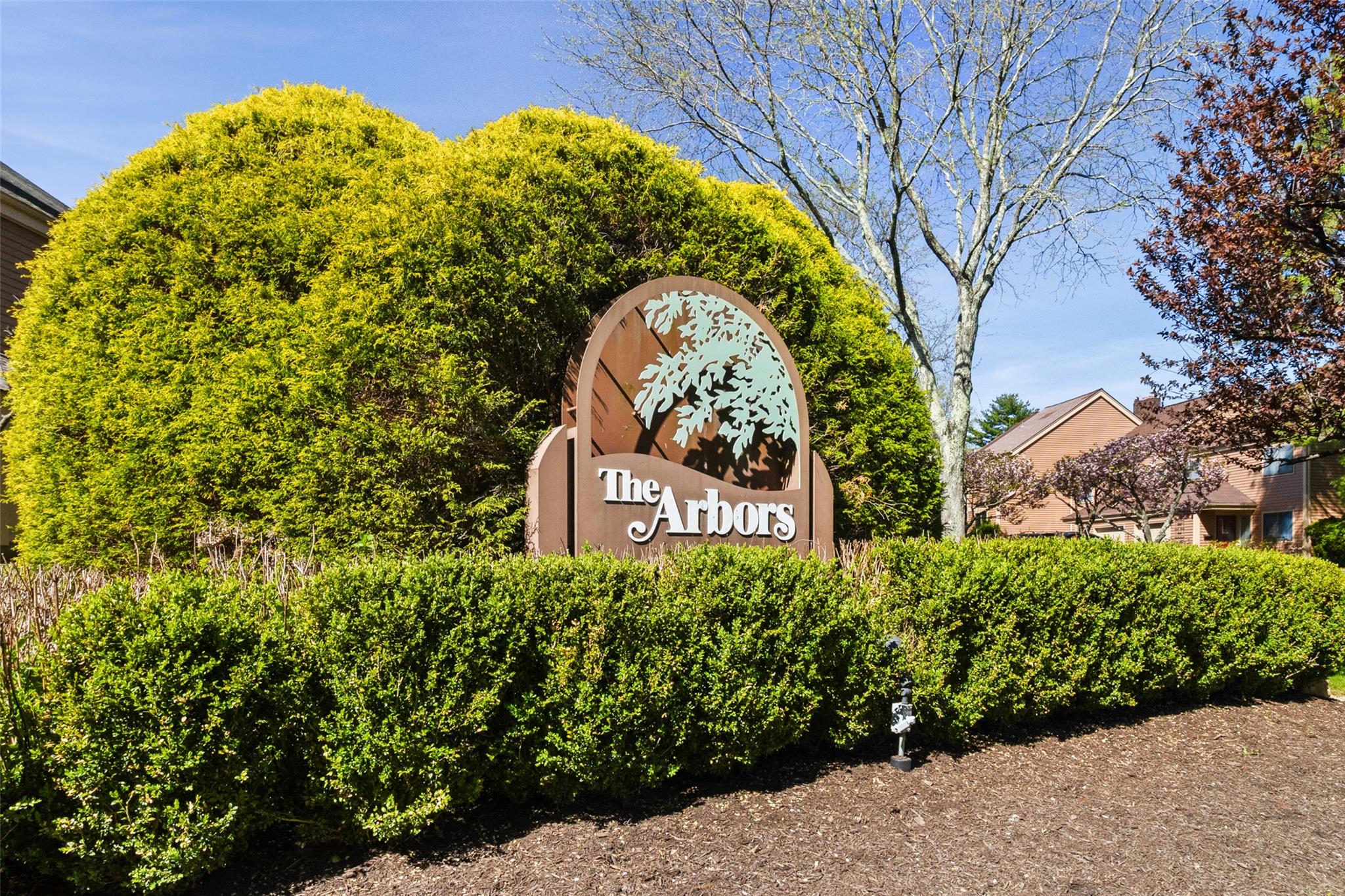 Property for Sale at Treetop Crescent, Rye Brook, New York - Bedrooms: 2 
Bathrooms: 2 
Rooms: 7  - $635,000