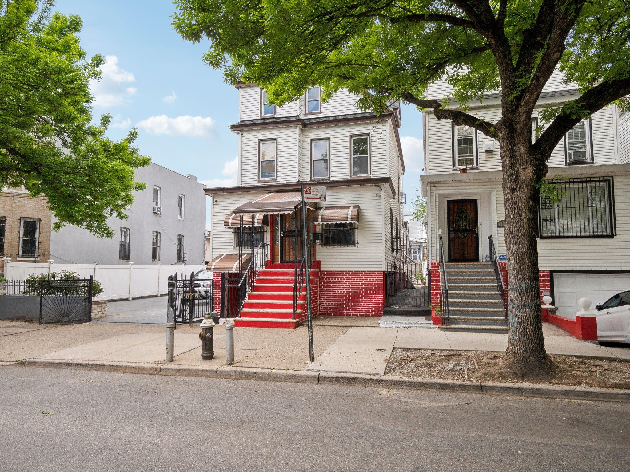1241 Taylor Avenue