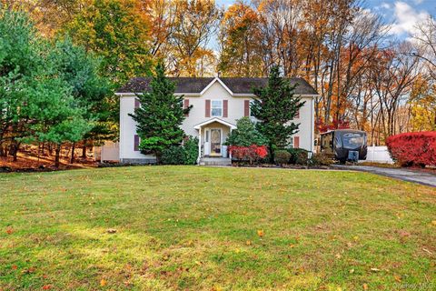 Homes For Sale - 131 Erie Avenue<br/> New Windsor, NY 12553