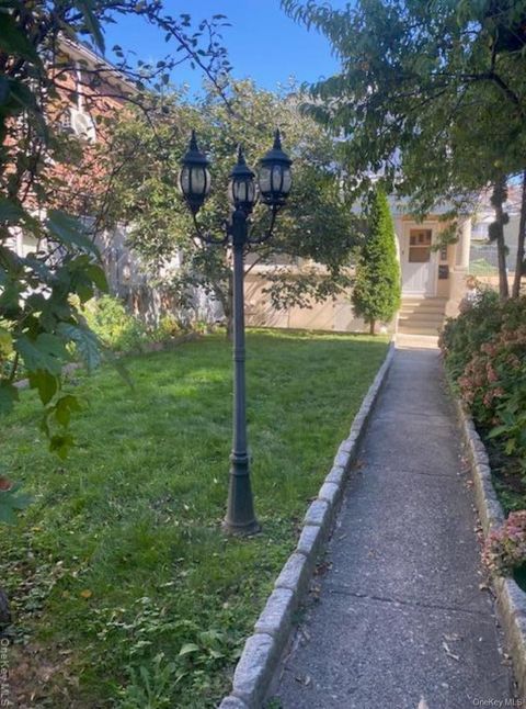 116 Gavin Street Yonkers NY 10701