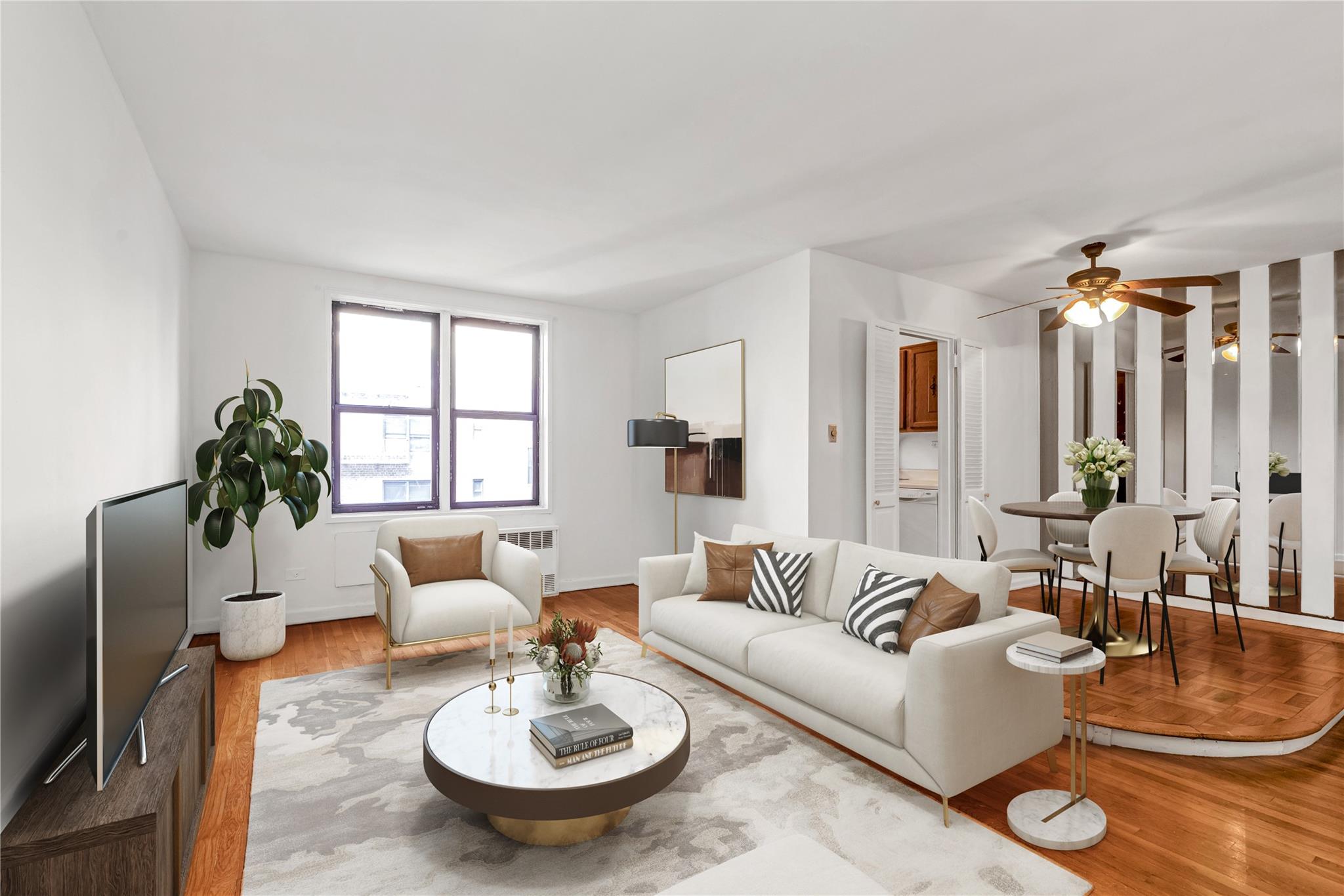 Pershing Crescent 210, Briarwood, Queens, NY - 1 Bedrooms  
1 Bathrooms  
3 Rooms - 