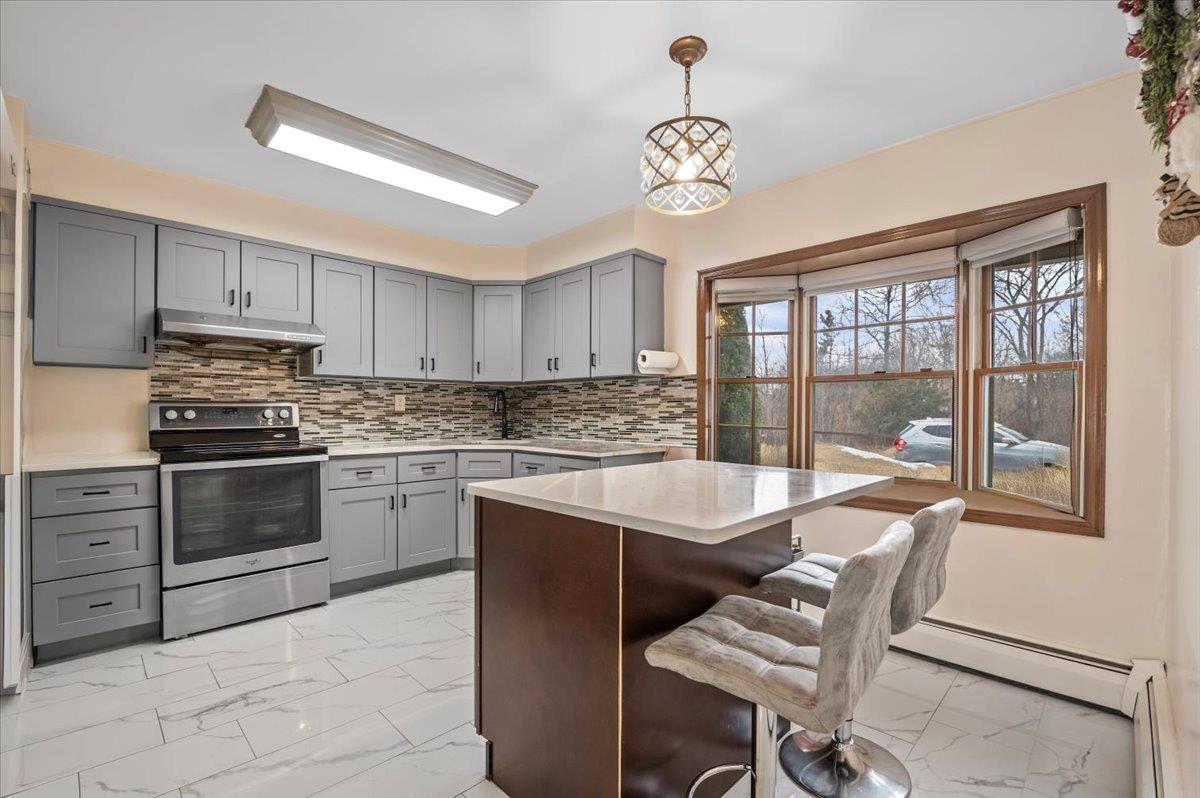 62 Polaris Drive, Levittown, New York image 3