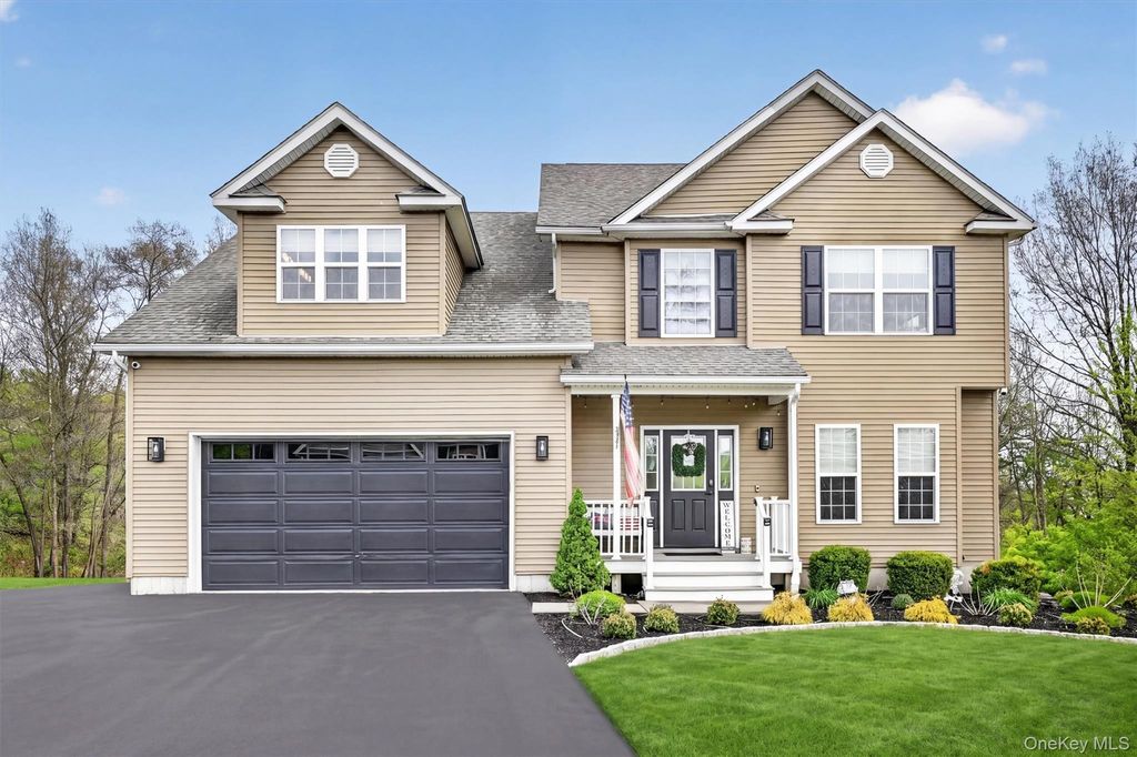 Photo of 17 Cahill Drive, Goshen, NY 10924 (MLS # 978700)