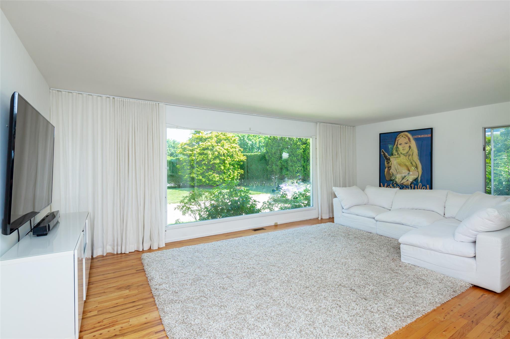 20 Winding Way, Water Mill, New York image 13