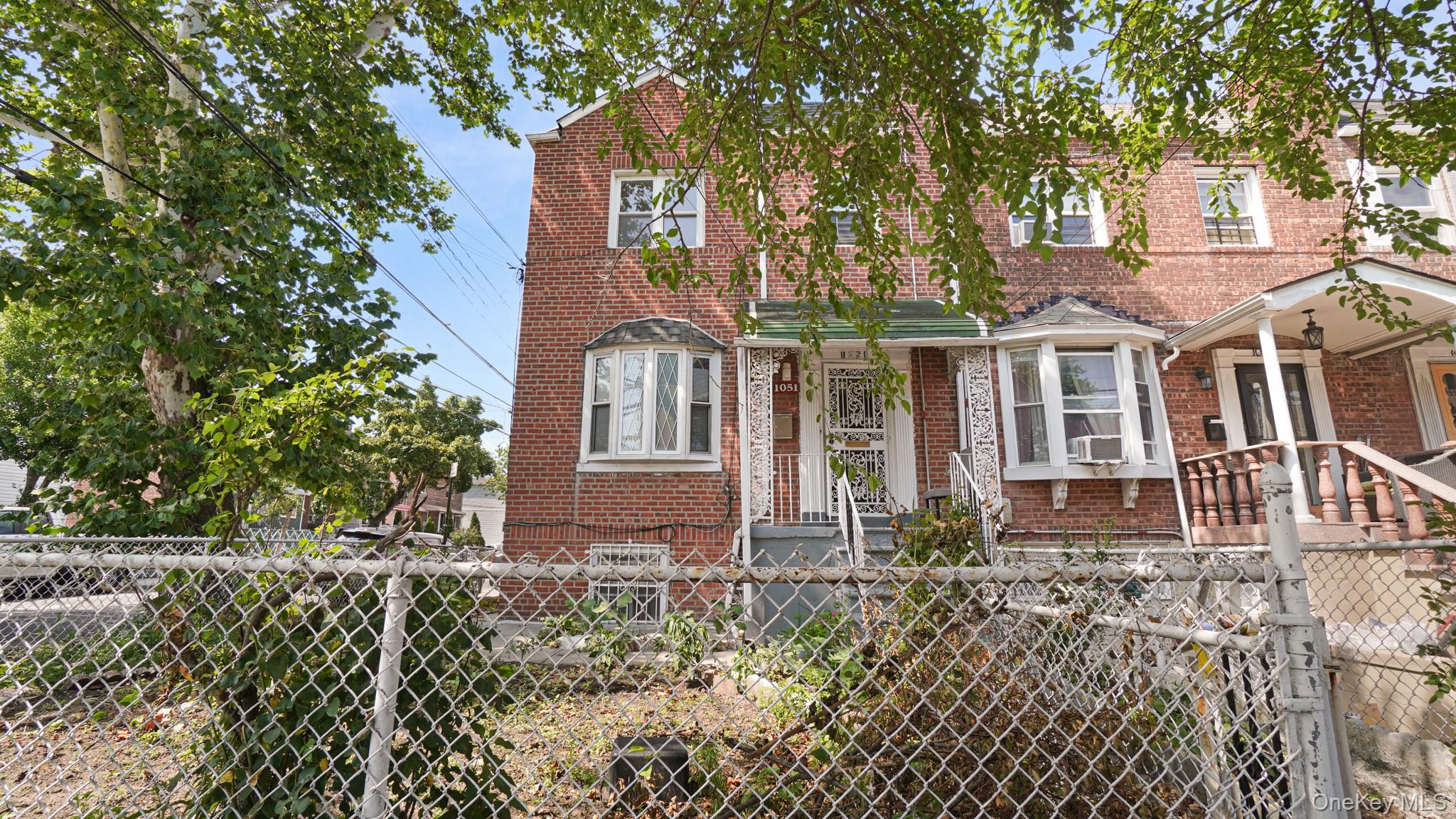 1051 Duncan Street - Photo 4