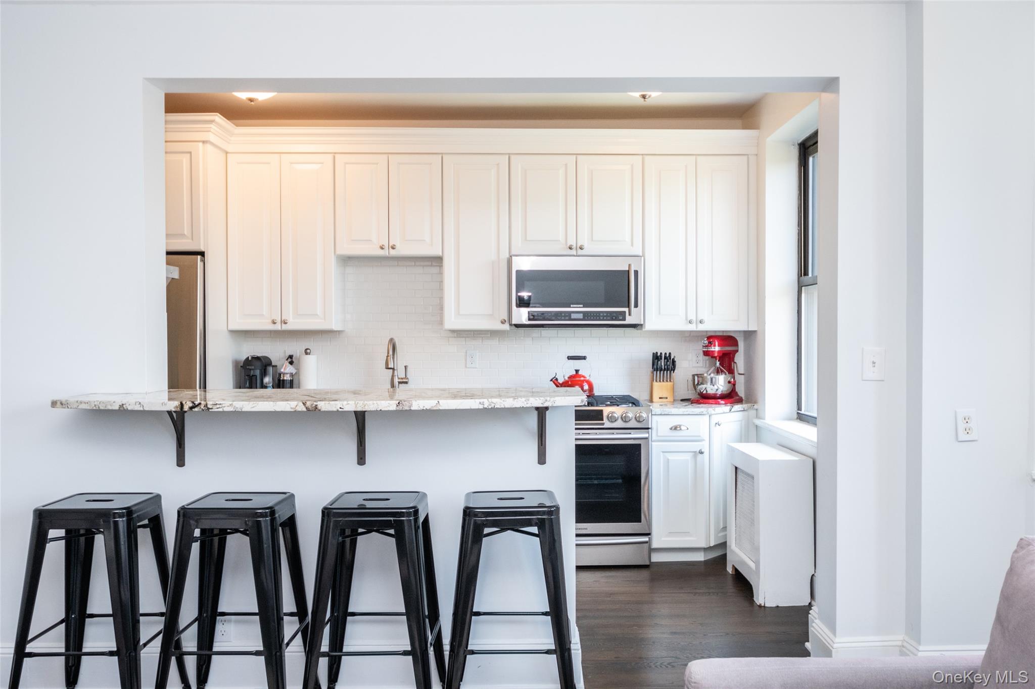 11 Alden Road 4J