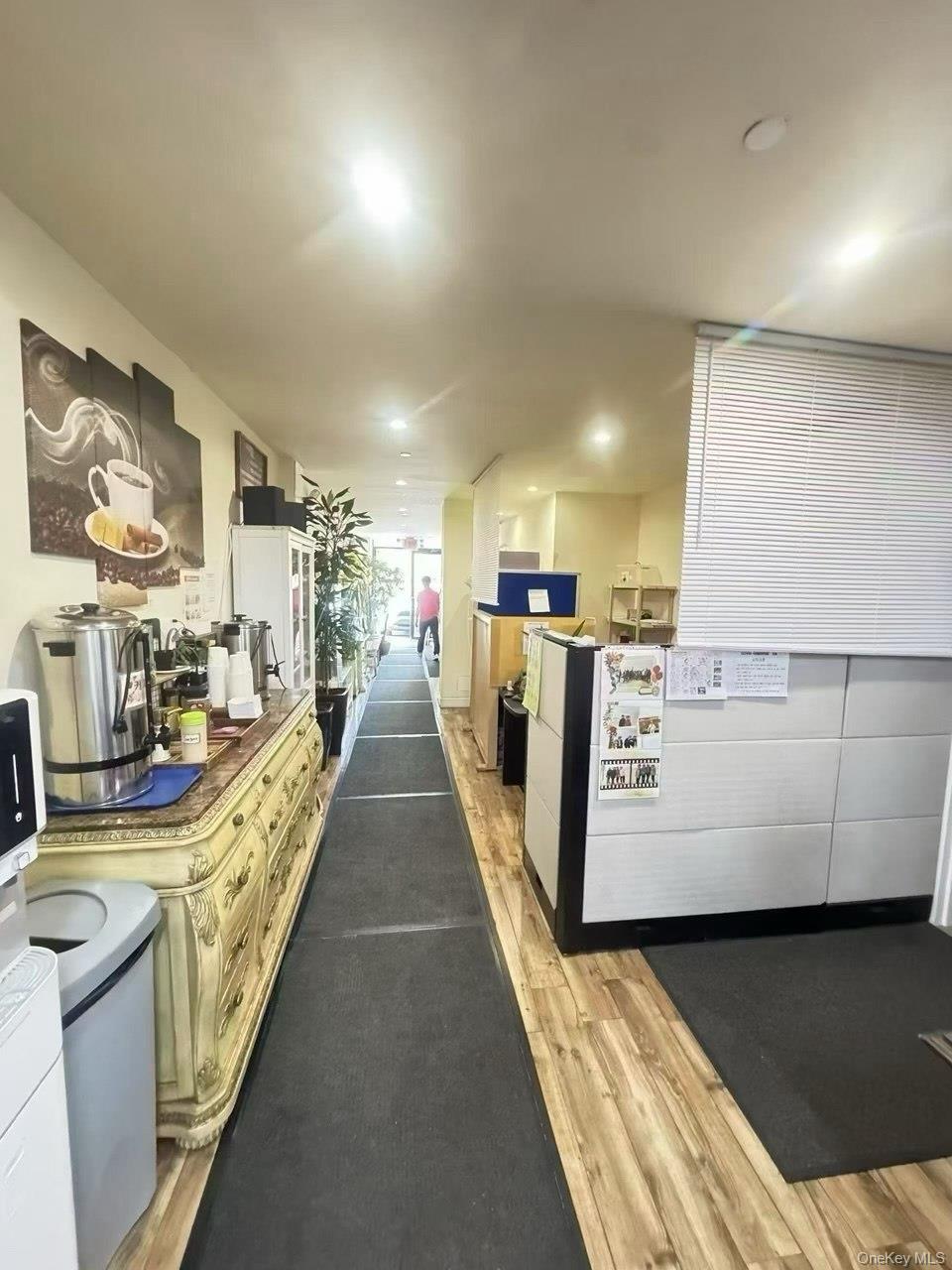 144-56 Roosevelt Avenue 1C