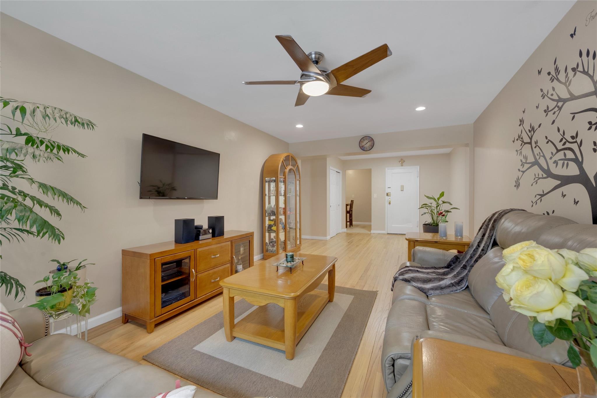 10 Franklin Avenue #2P, White Plains, New York image 4