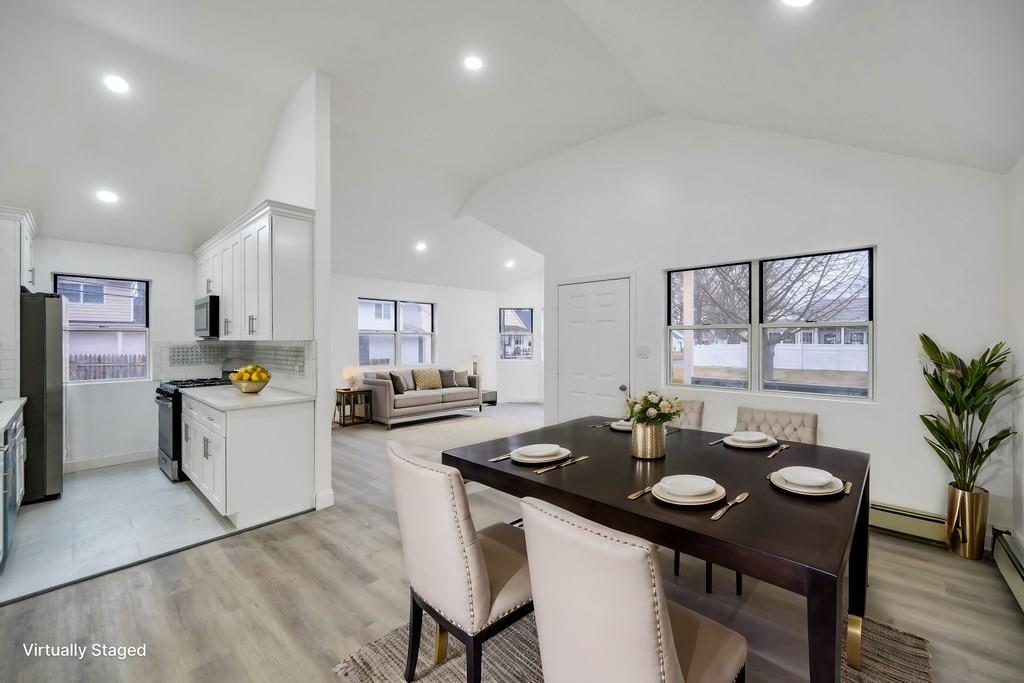 1 Sutton Avenue, Huntington, New York image 9