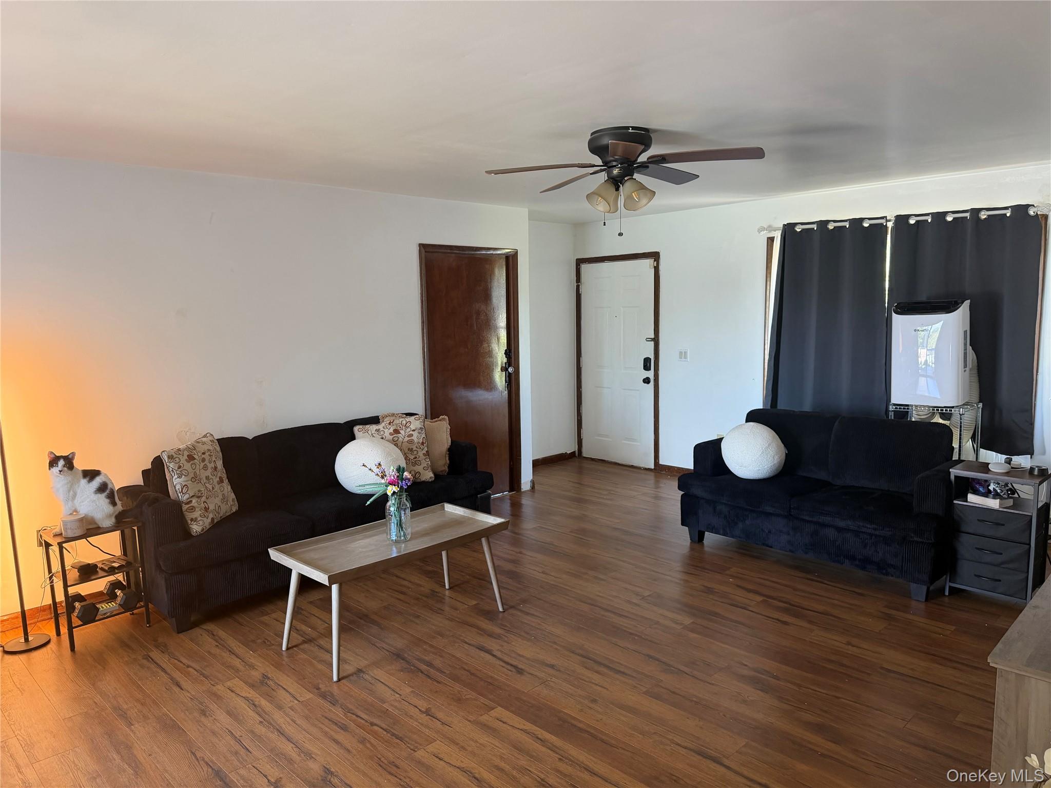 1413 Goshen Turnpike
