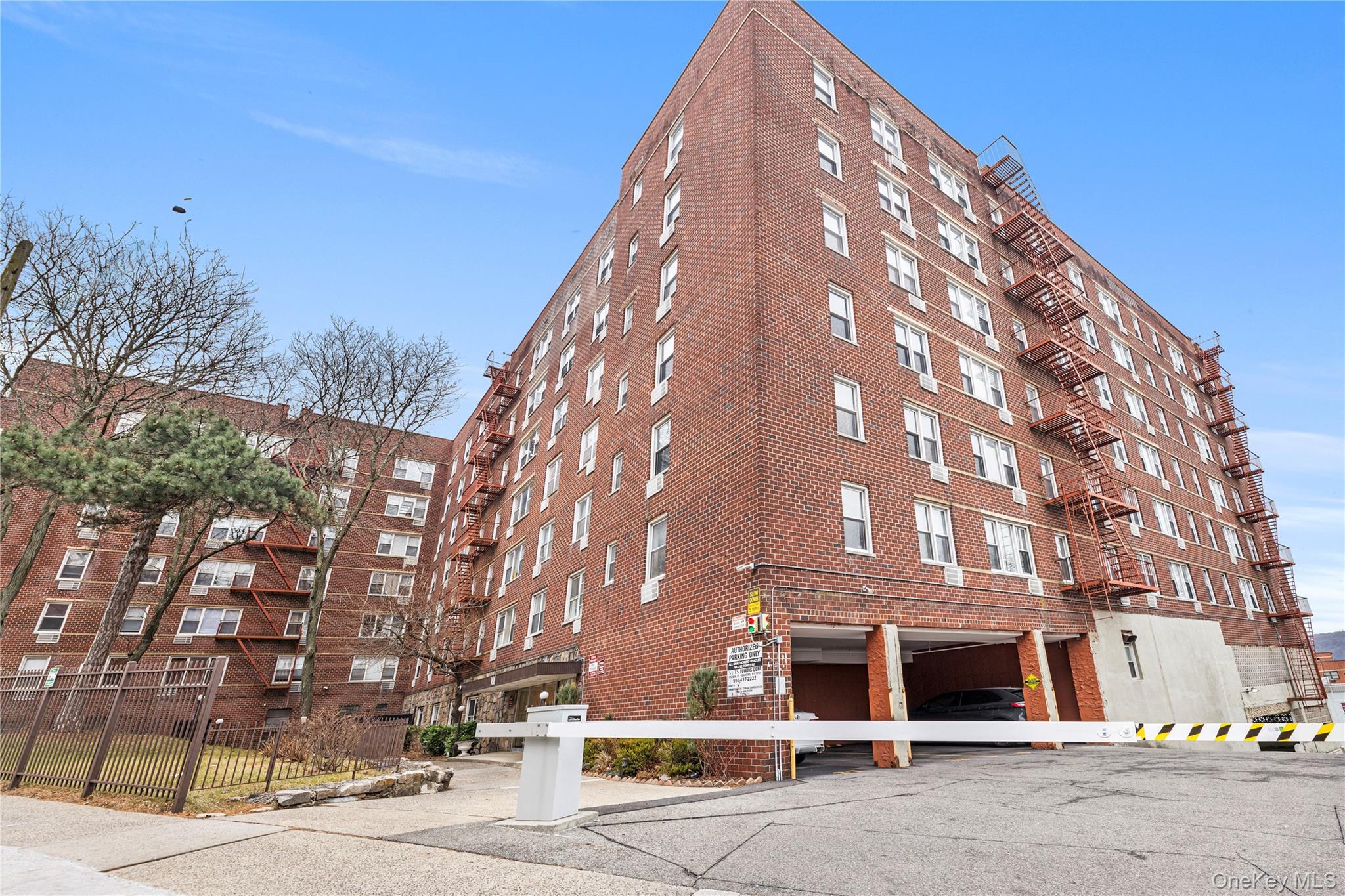 101 Highland Avenue 4R