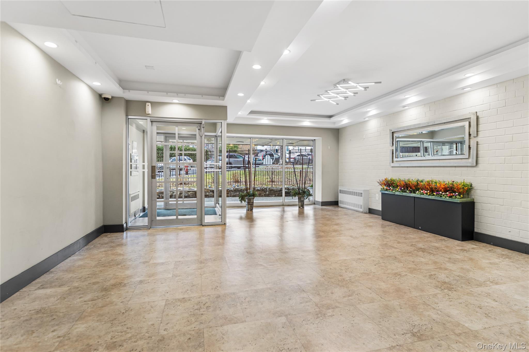 101 Highland Avenue 4R