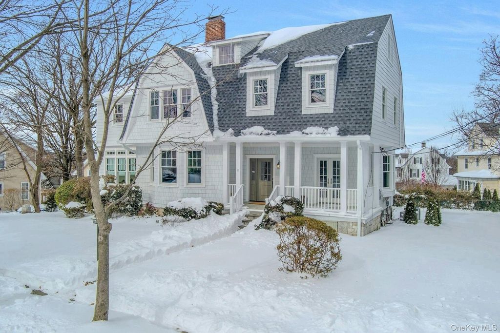 Photo of 5 Henry Street, Tuckahoe, NY 10707 (MLS # 954209)