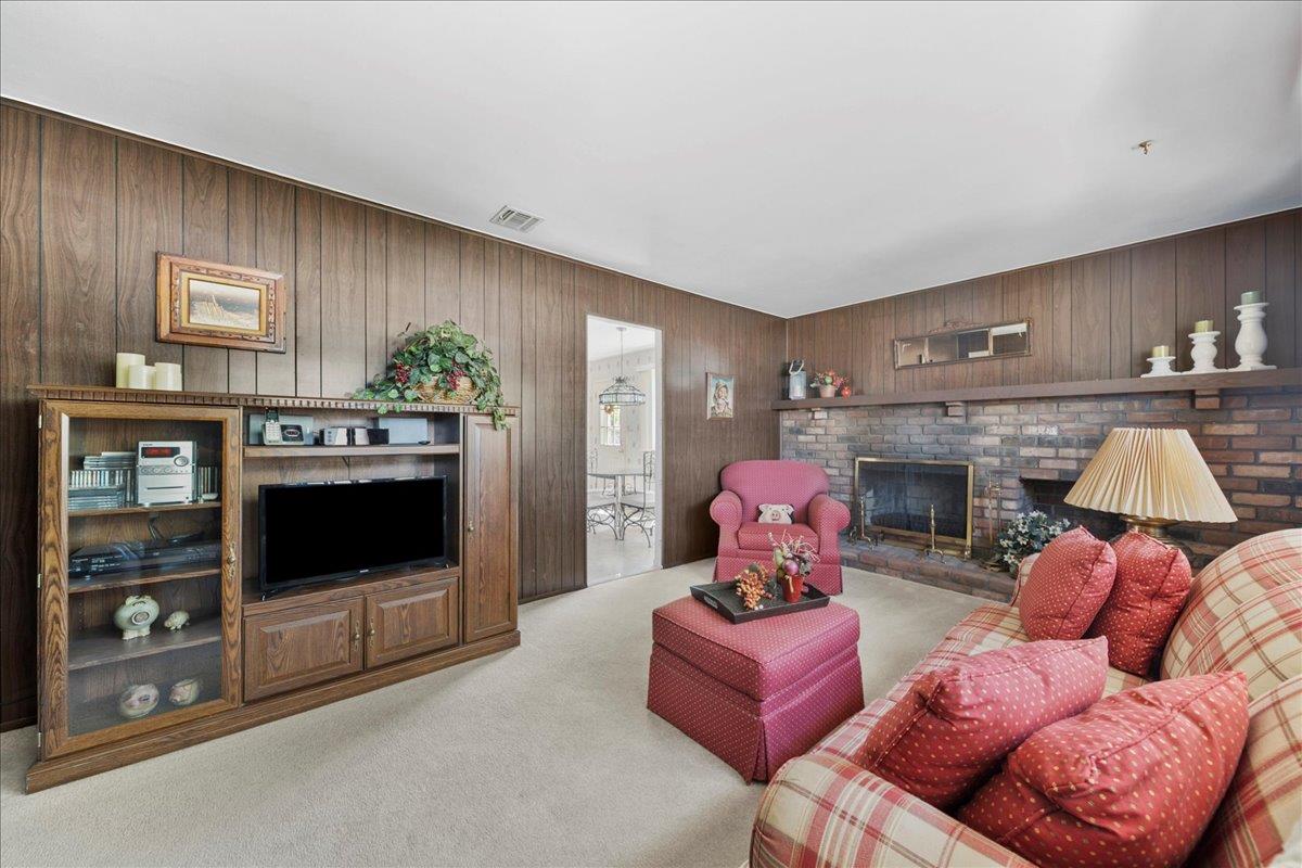 36 Norman Drive, Bohemia, New York image 15