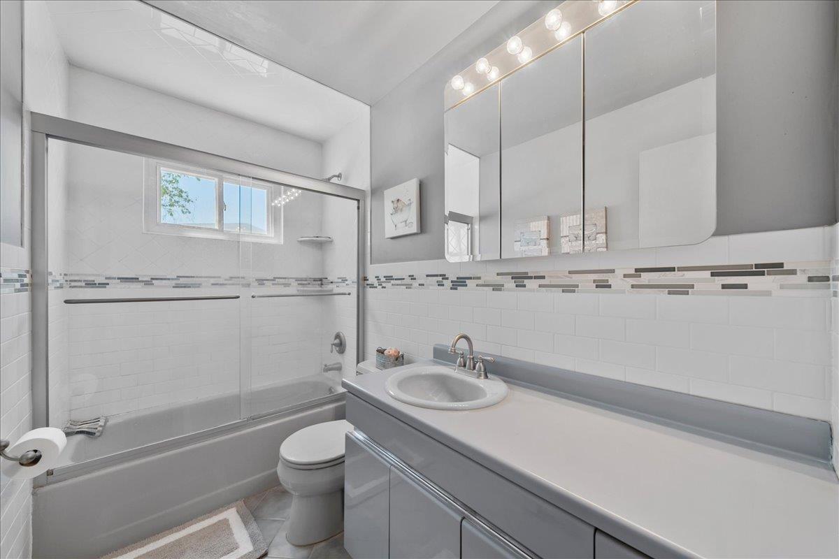 36 Norman Drive, Bohemia, New York image 28
