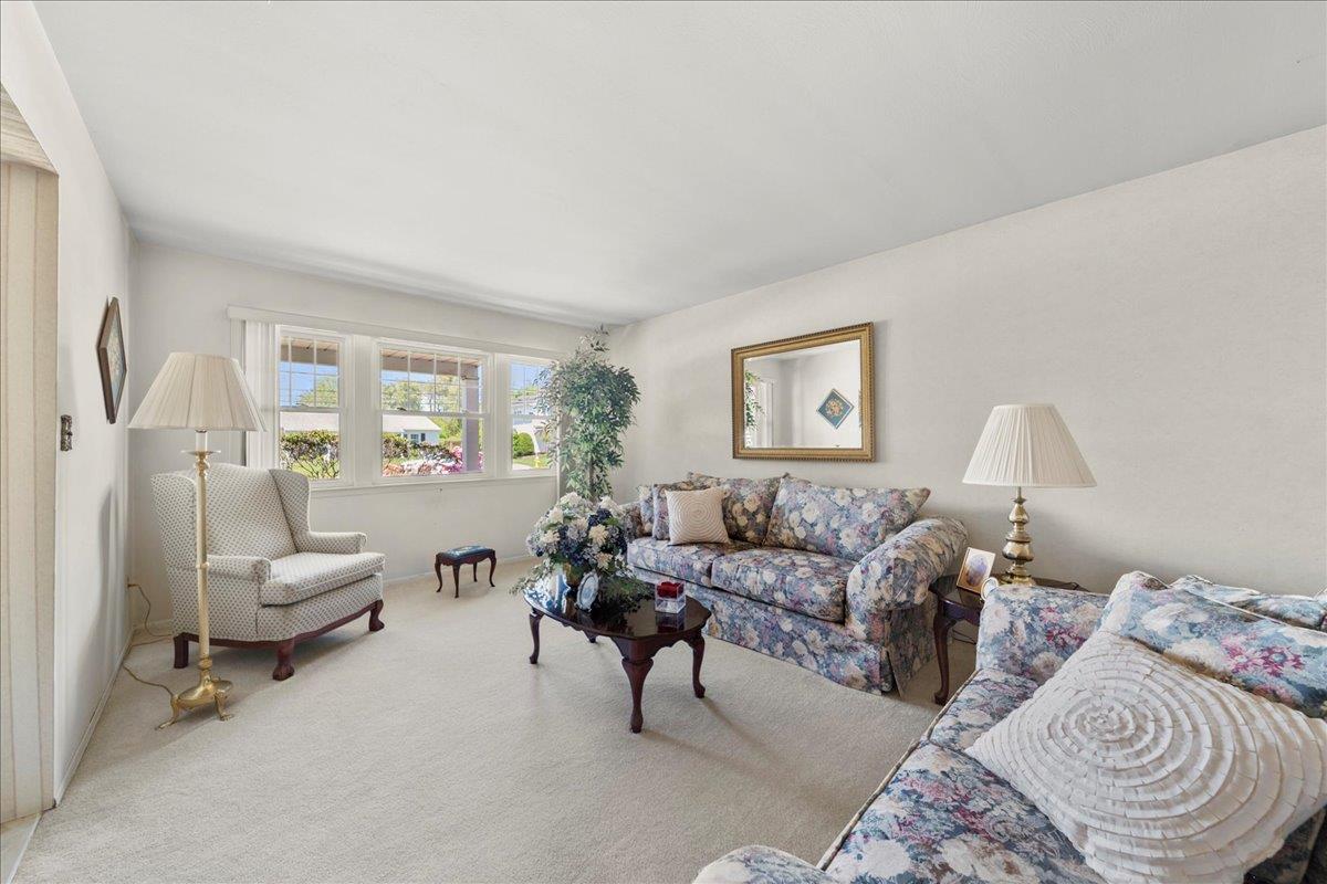 36 Norman Drive, Bohemia, New York image 4