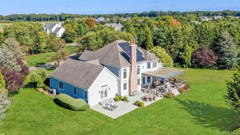 Photo of 350 Laurel Way, Laurel, NY 11948 (MLS # 981805)