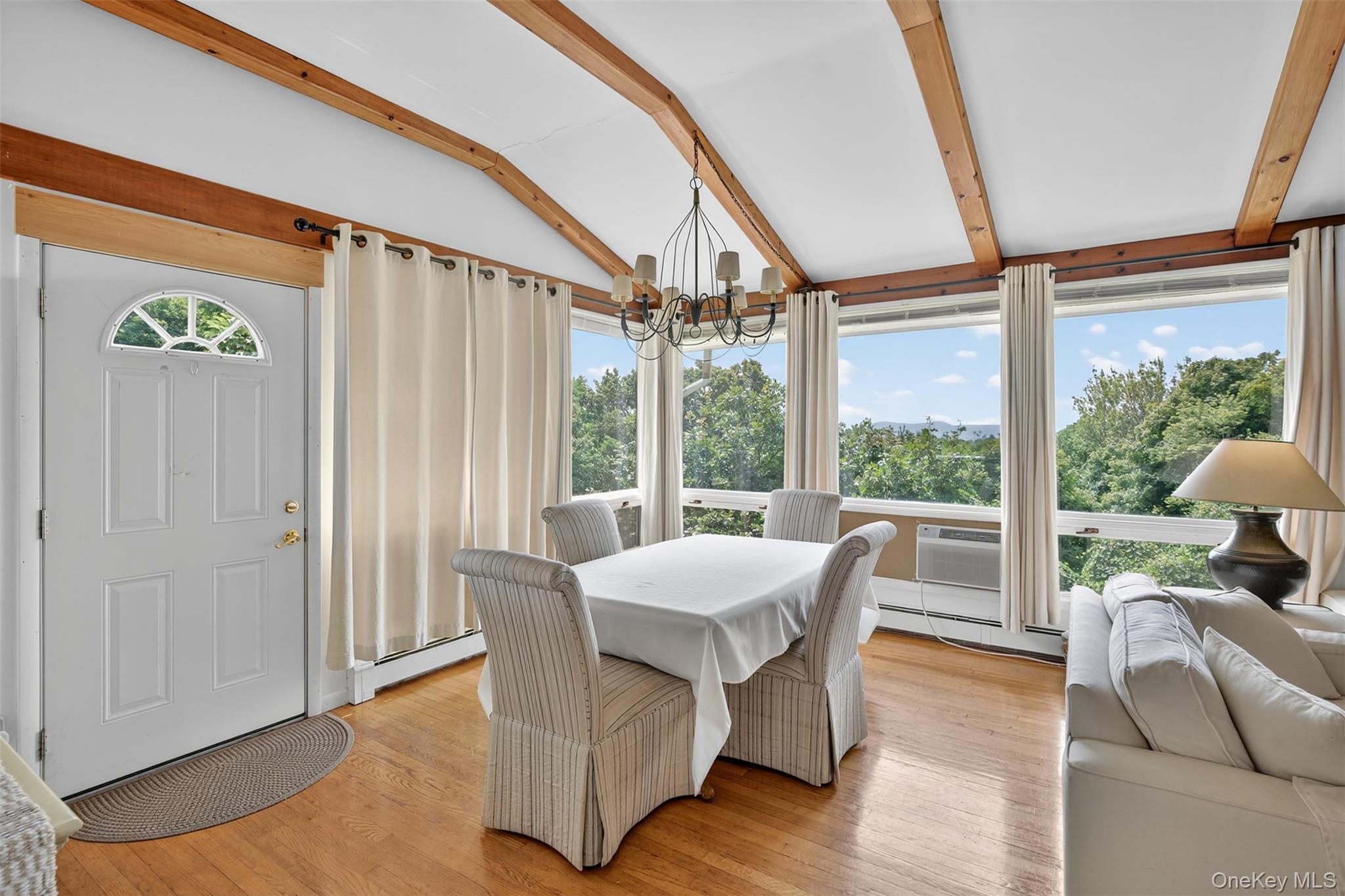 Hopewell Junction, New York 12533, United States, 2 Bedrooms Bedrooms, ,2 BathroomsBathrooms,Residential,Active,189633