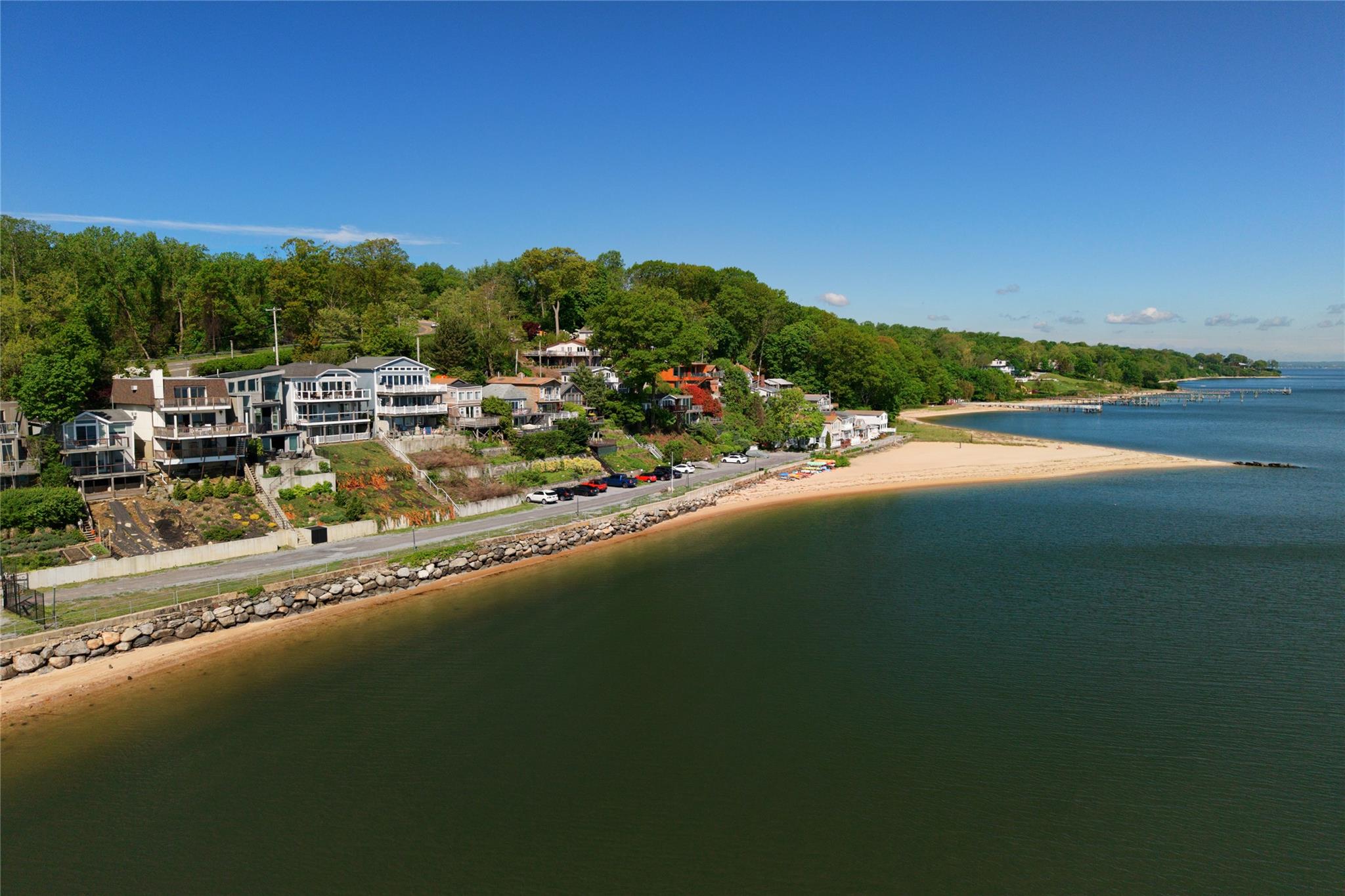 75-34 W Shore, Port Washington, New York image 15