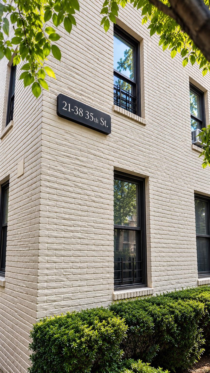 Photo of 21-38 35th Street #2C, Astoria, NY 11105 (MLS # 1061104)