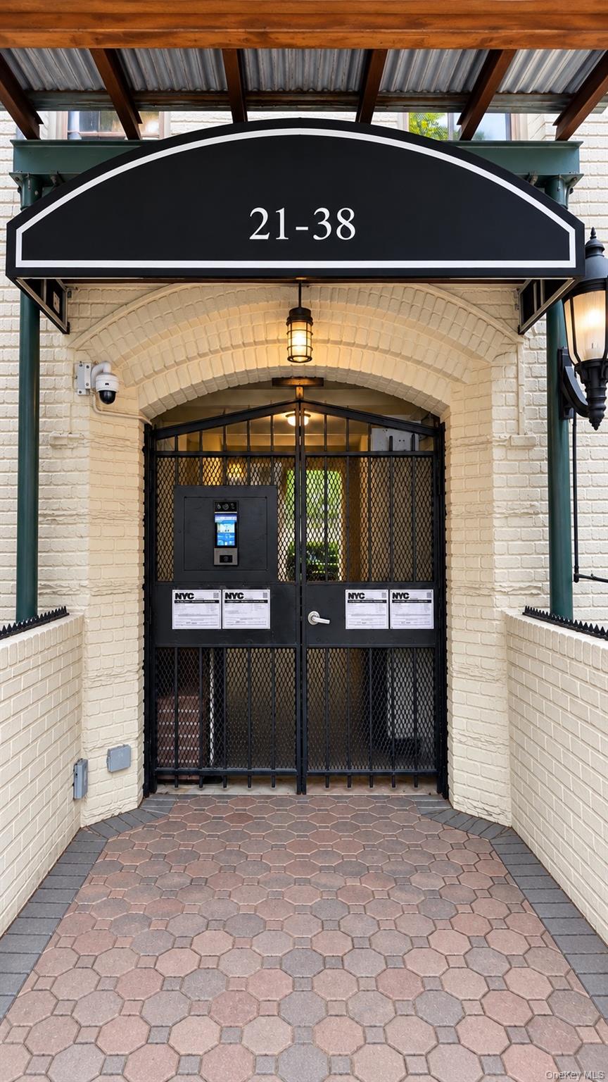 Photo of 21-38 35th Street #2C, Astoria, NY 11105 (MLS # 1061104)