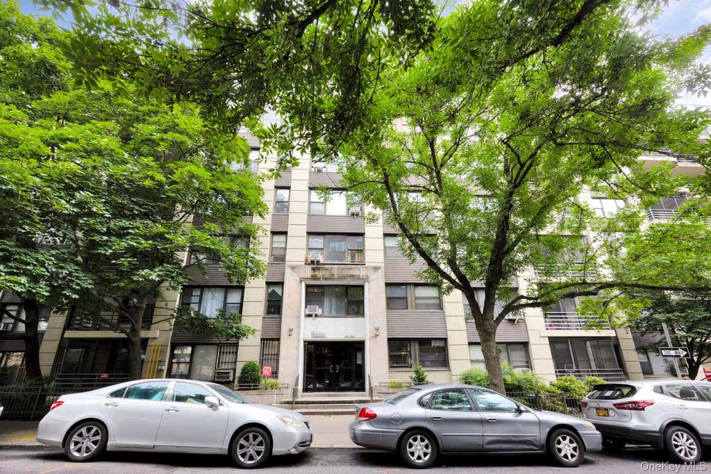 Photo of 9834 63rd Drive #2J, Rego Park, NY 11374 (MLS # 1019963)