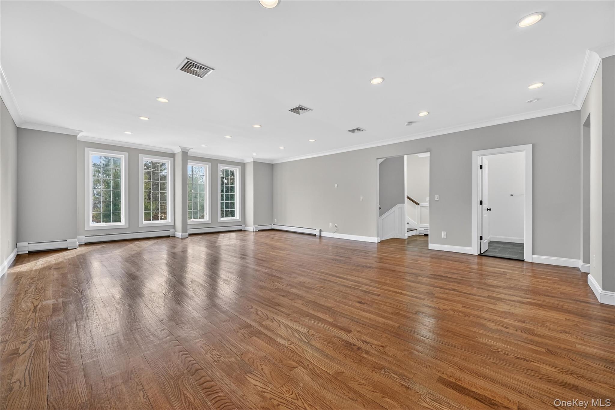 548 Mountainview Avenue