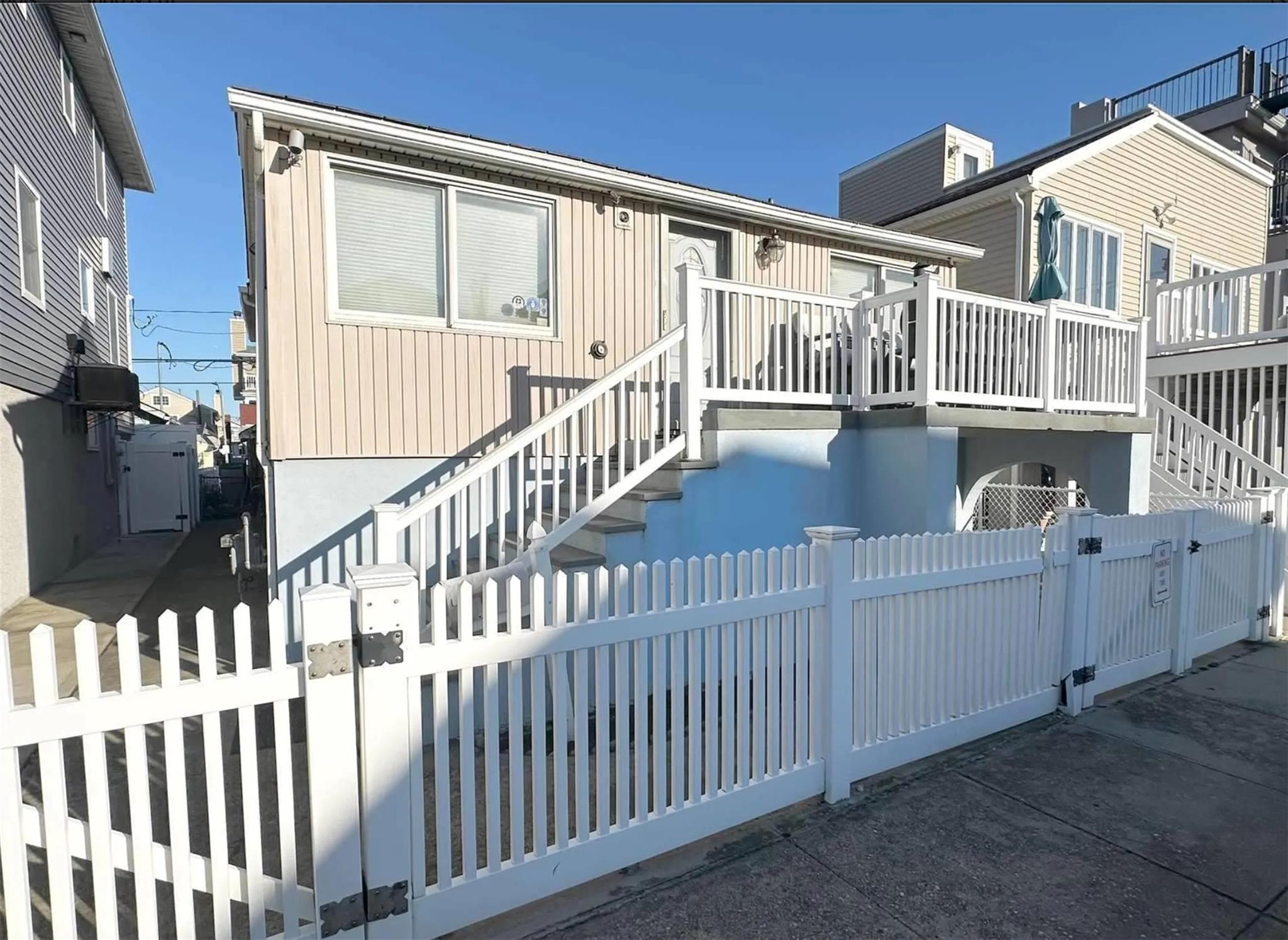 30 Delaware Avenue, Long Beach, New York image 1