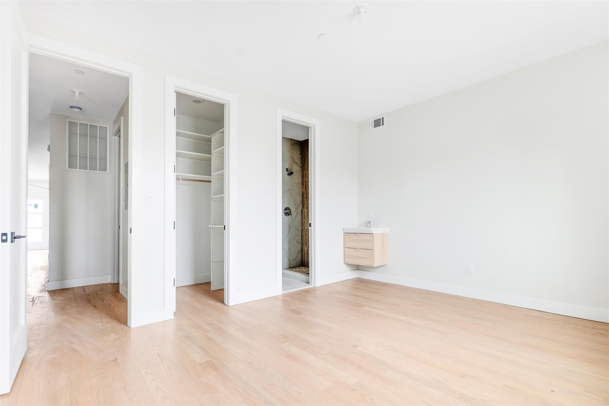 13 Lazer Court #102, Spring Valley, New York image 16