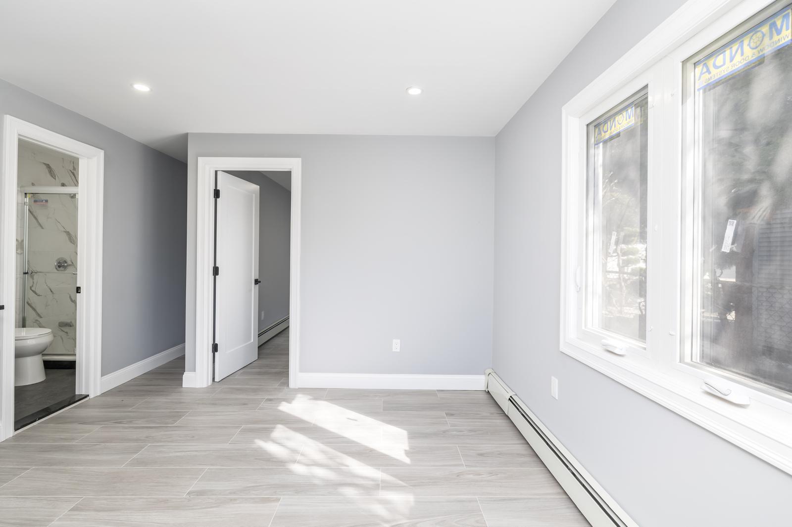 13 Curve Lane, Levittown, New York image 24