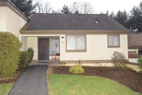Condo For Rent - 188 Heritage Hills #A<br/> Somers, NY 10589
