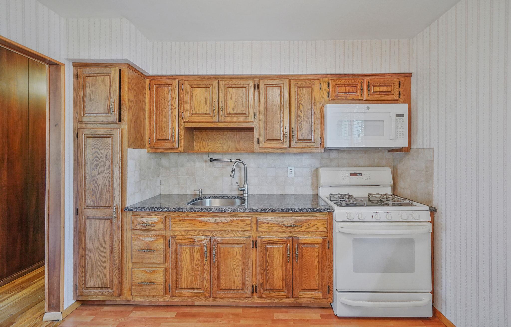136 Tabor Street, Brentwood, New York image 18