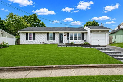 Homes For Sale - 36 Naples Avenue<br/> Central Islip, NY 11722