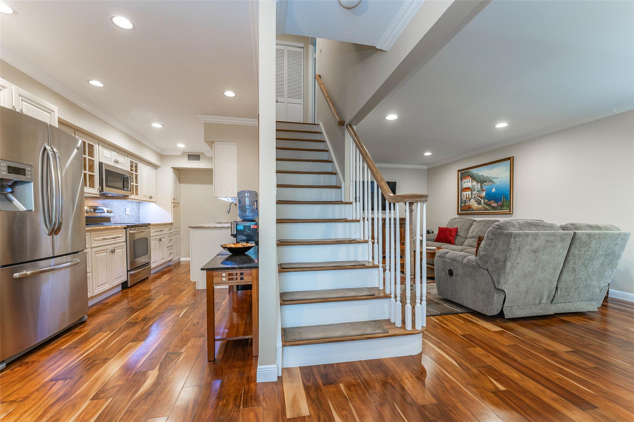 62 Alhambra Drive, Oceanside, New York image 3